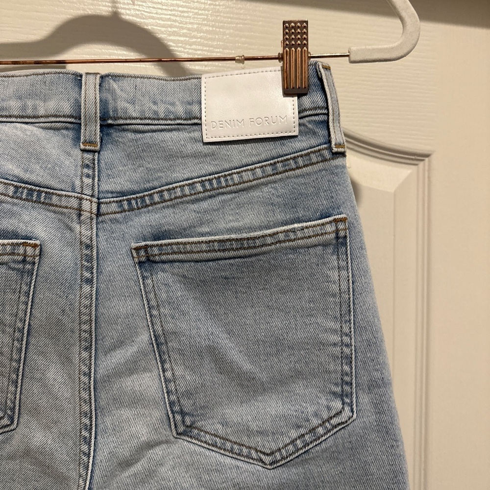 Aritzia Denim Forum The Arlo High Rise Straight Jeans - Picture 9 of 9